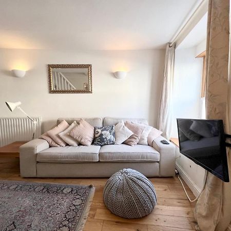 Pass The Keys 64 Church Street Characterful 2-Bed Cottage In The Heart Of Town Kingsbridge  Esterno foto