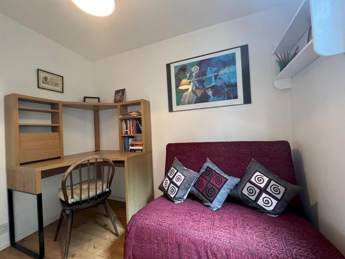 Pass The Keys 64 Church Street Characterful 2-Bed Cottage In The Heart Of Town Kingsbridge  Esterno foto