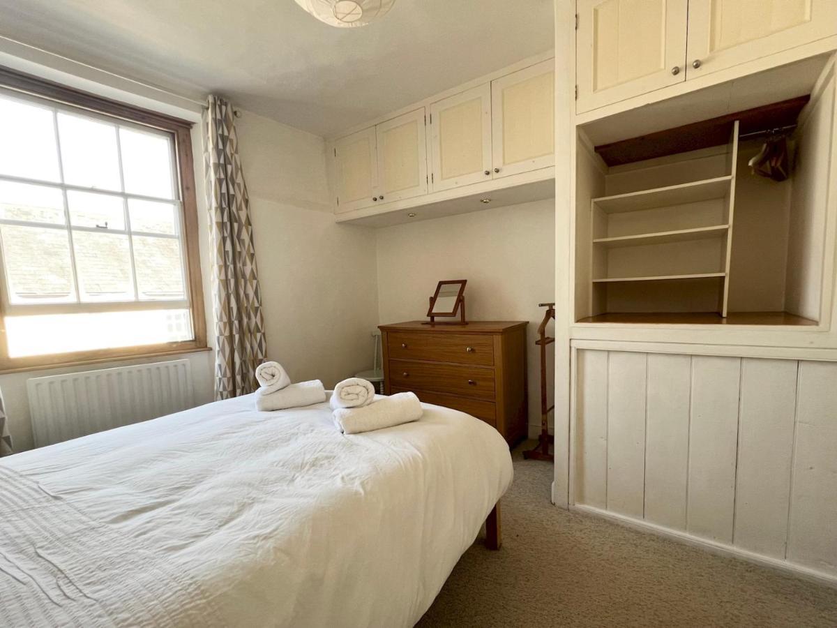 Pass The Keys 64 Church Street Characterful 2-Bed Cottage In The Heart Of Town Kingsbridge  Esterno foto