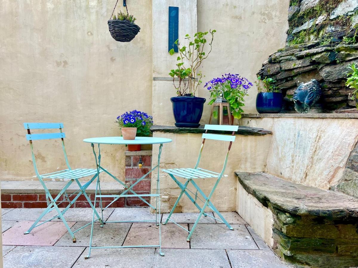 Pass The Keys 64 Church Street Characterful 2-Bed Cottage In The Heart Of Town Kingsbridge  Esterno foto